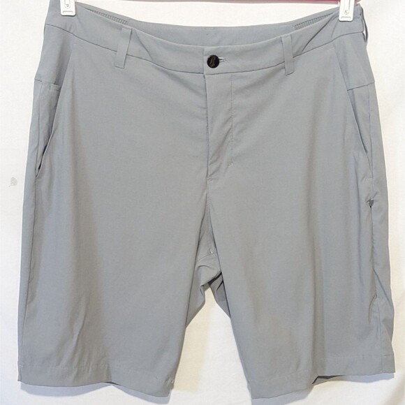 Lululemon Other - EUC - Lululemon Mens Commission Classic Fit Gray Golf Shorts Sz 33 x 9"